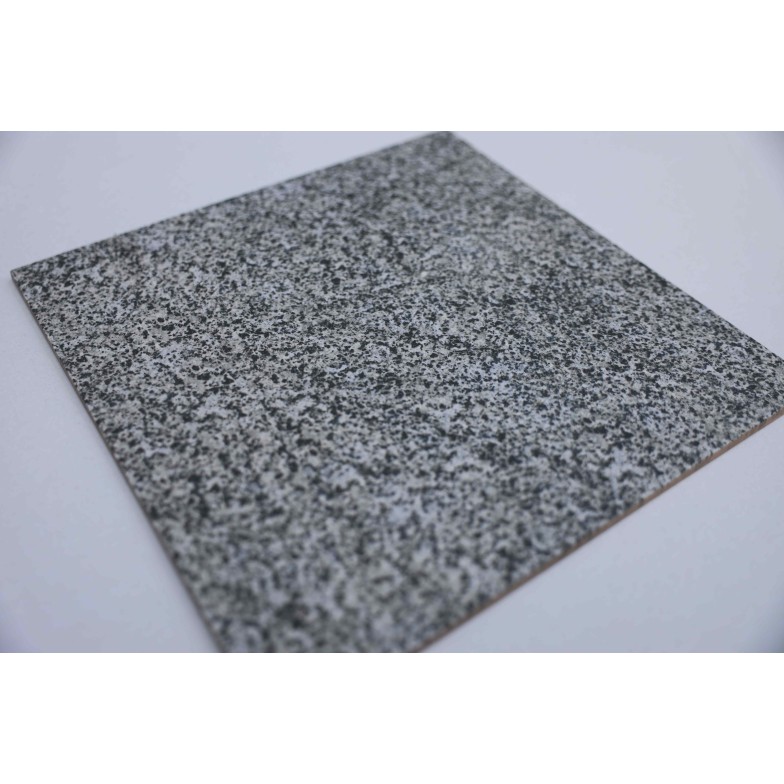 Плитка Granit світло-сірий 300х300х7